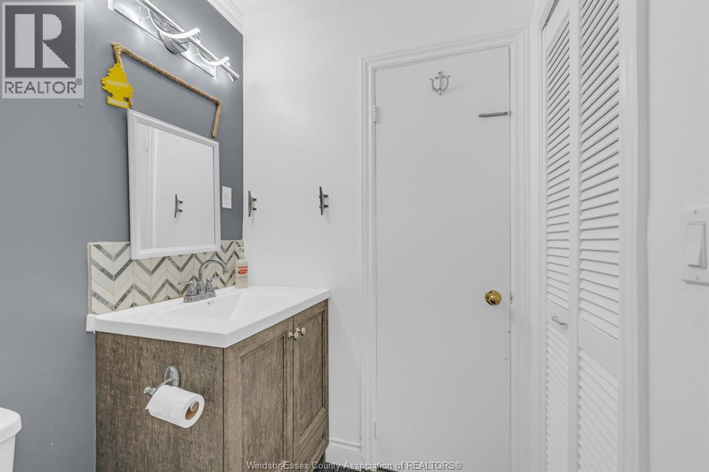 1952 Pillette, Windsor, Ontario  N8T 1P3 - Photo 20 - 26023374