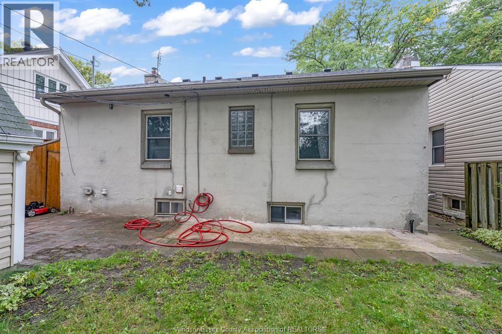 1952 Pillette, Windsor, Ontario  N8T 1P3 - Photo 44 - 26023374
