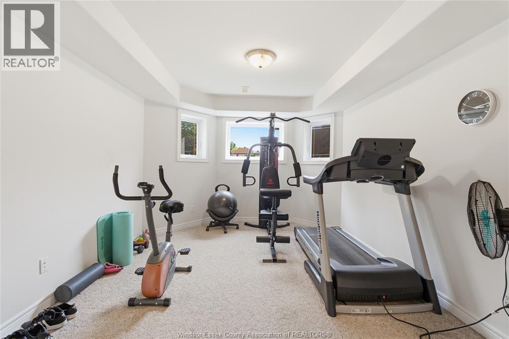 1352 Meridian, Windsor, Ontario  N9G 2Z8 - Photo 21 - 26023240