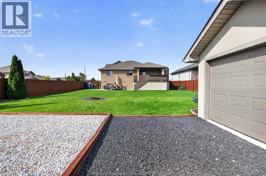 399 Poplar Drive, Lakeshore, Ontario  N8L 0X7 - Photo 49 - 26023389