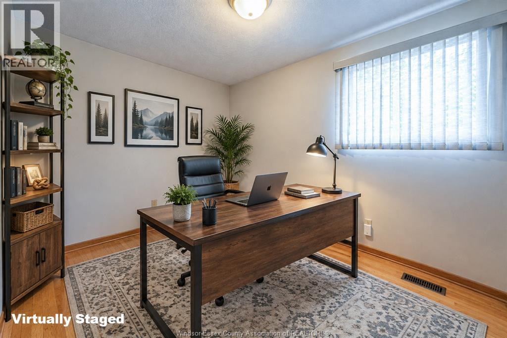9810 Asgard Road, Windsor, Ontario  N8R 1E2 - Photo 16 - 26023064
