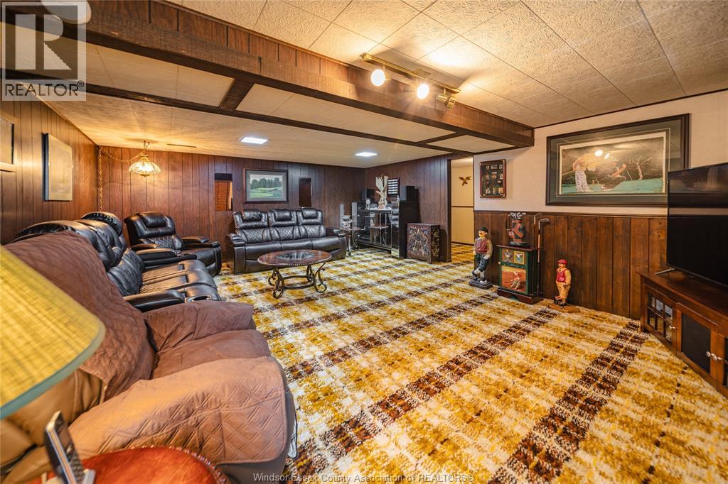 9810 Asgard Road, Windsor, Ontario  N8R 1E2 - Photo 18 - 26023064