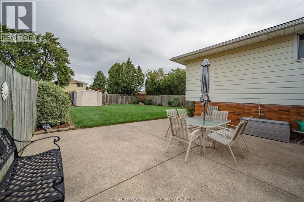 9810 Asgard Road, Windsor, Ontario  N8R 1E2 - Photo 25 - 26023064