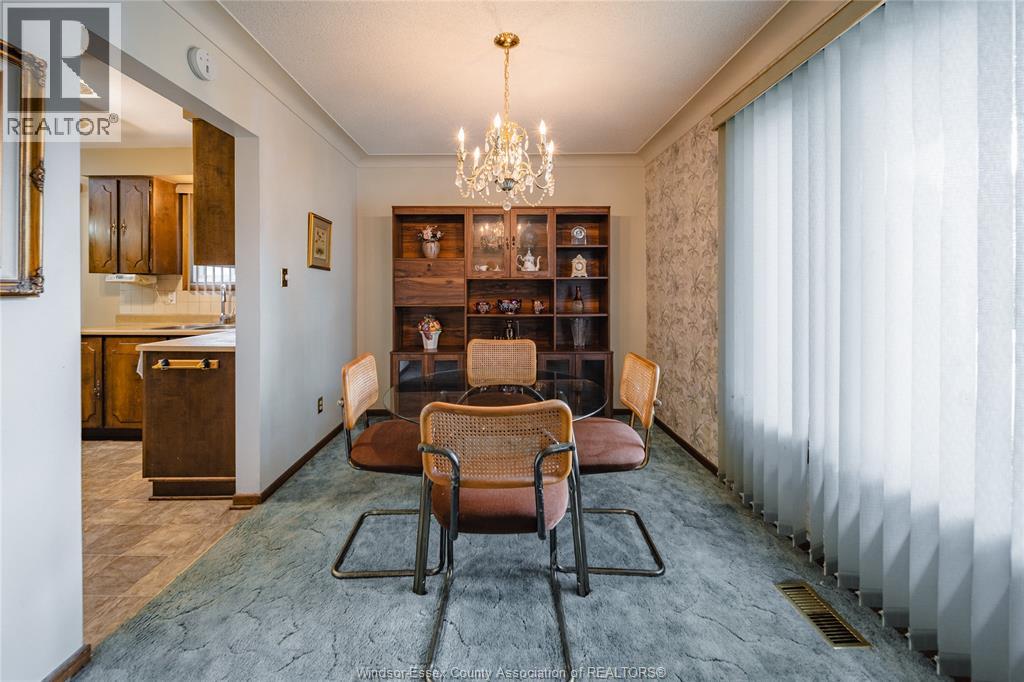 9810 Asgard Road, Windsor, Ontario  N8R 1E2 - Photo 6 - 26023064