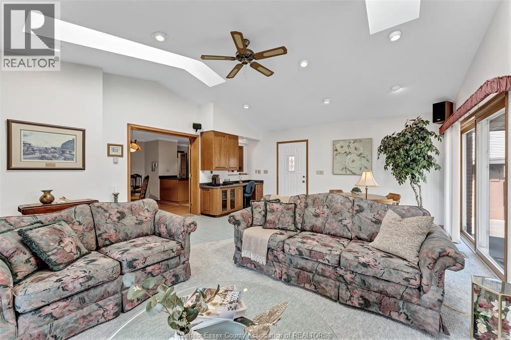 2360 Leonard Road, Windsor, Ontario  N8W 4L7 - Photo 18 - 26023393