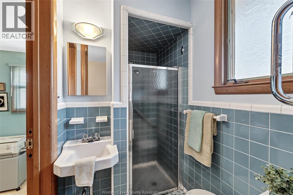 2360 Leonard Road, Windsor, Ontario  N8W 4L7 - Photo 29 - 26023393