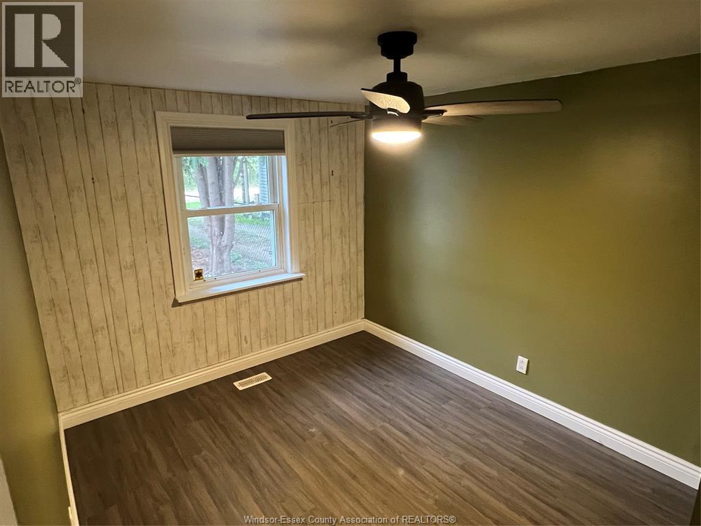 1553 South Cameron, Windsor, Ontario  N9B 3C8 - Photo 6 - 26023399