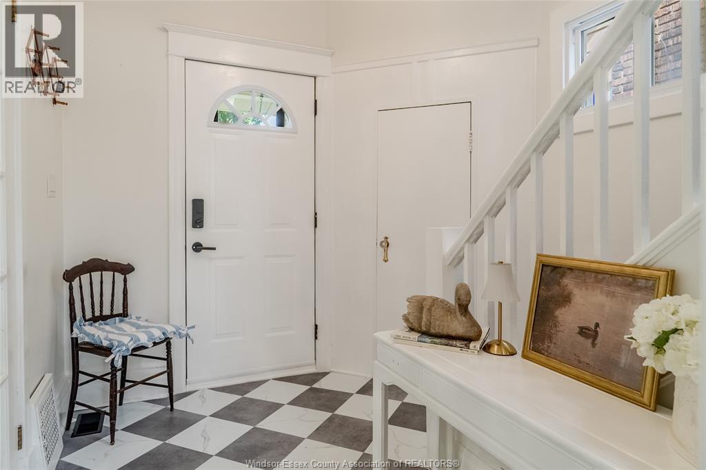1556 Hall Avenue, Windsor, Ontario  N8X 4R7 - Photo 6 - 26023402