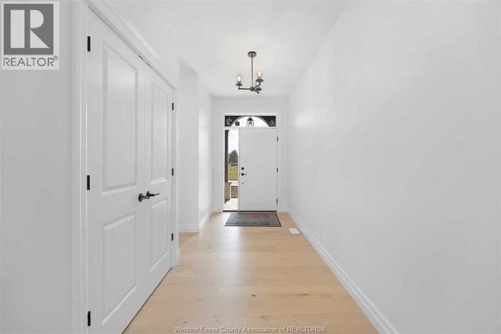 265 Charles Street, Essex, Ontario  N8M 0C5 - Photo 7 - 26023396