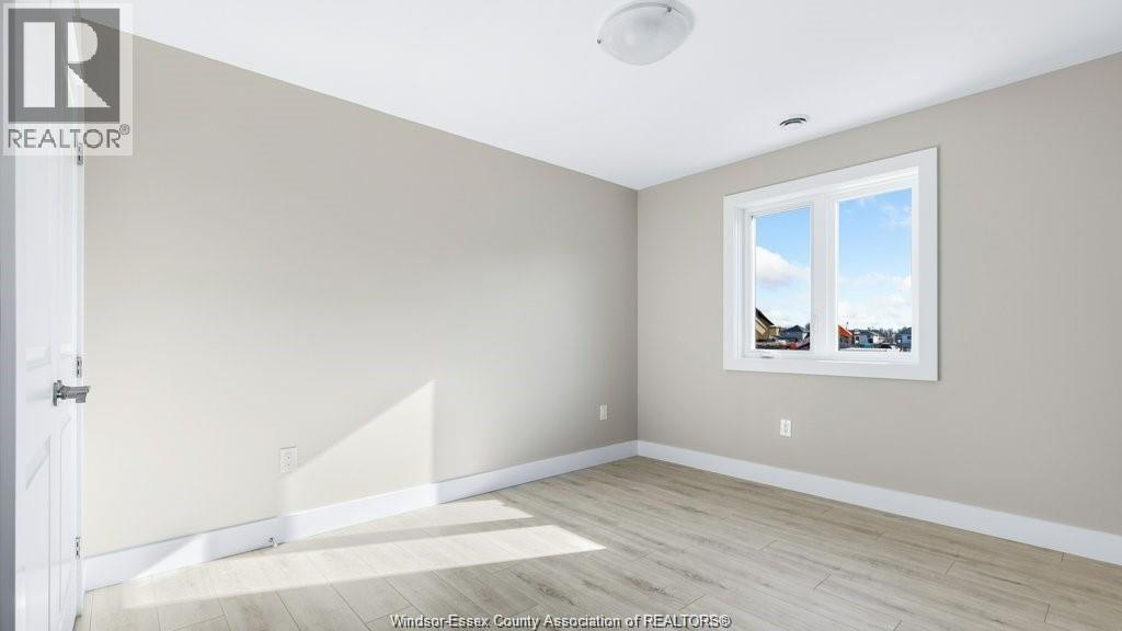 324 Sweetman Avenue, Essex, Ontario  N8M 2Z5 - Photo 36 - 26023412