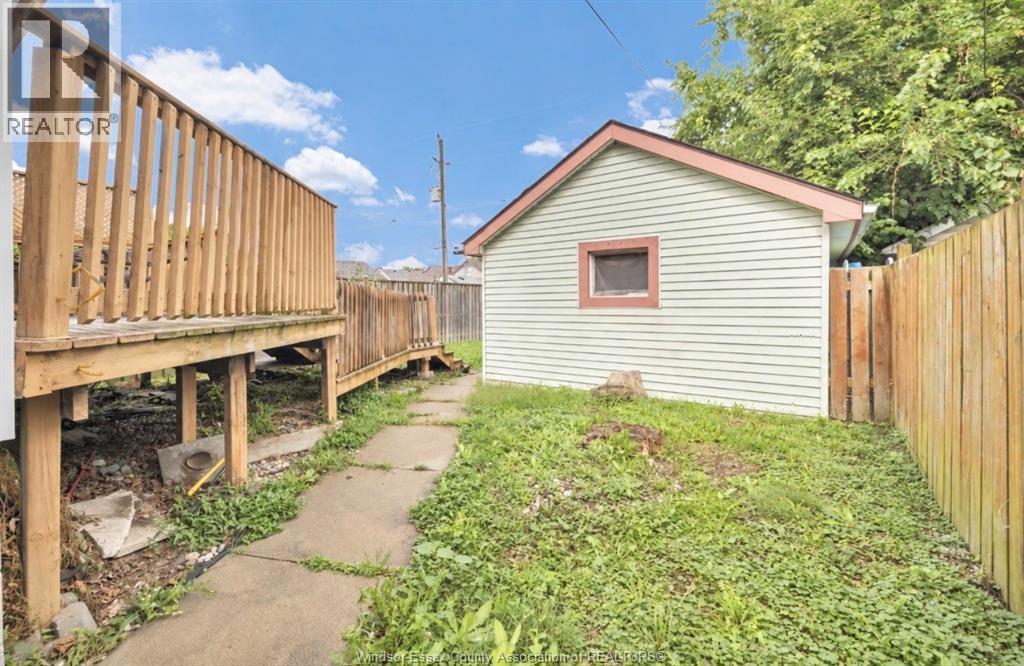 1794 Gladstone, Windsor, Ontario  N8W 2N3 - Photo 24 - 26023394
