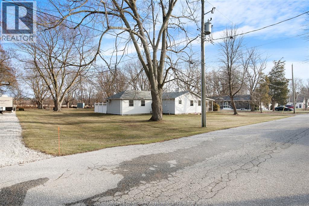 942 Erie Avenue, Kingsville, Ontario  N9Y 3E2 - Photo 43 - 26023391