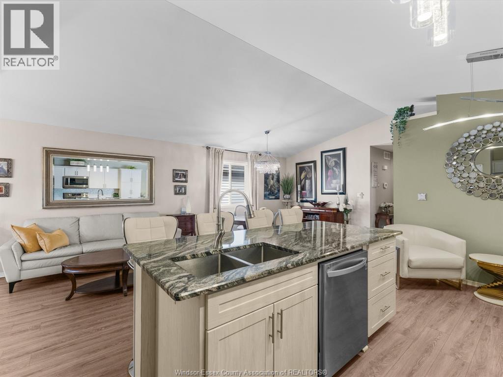 908 Michael Drive, Tecumseh, Ontario  N8N 5A4 - Photo 14 - 26023387