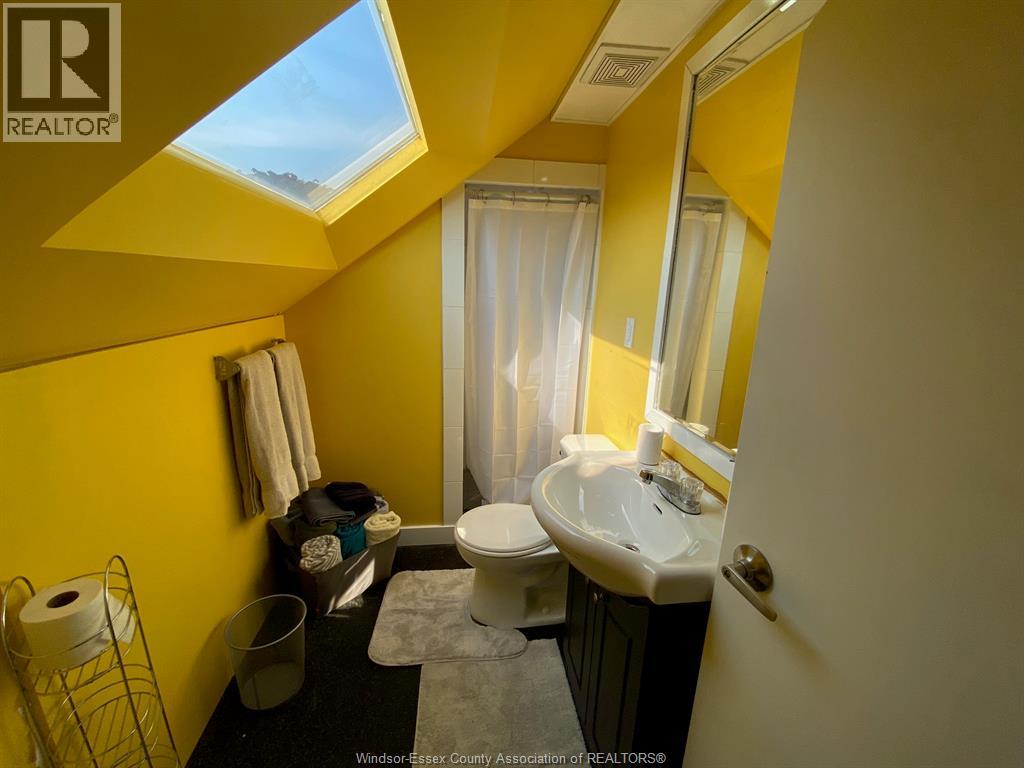 1610 Victoria Avenue Unit# Upper, Windsor, Ontario  N8X 1P7 - Photo 15 - 26023423