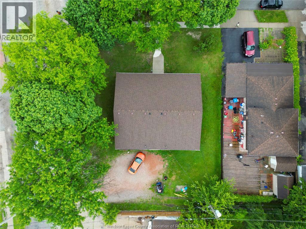 915 Lena, Windsor, Ontario  N9C 3K1 - Photo 6 - 26023422