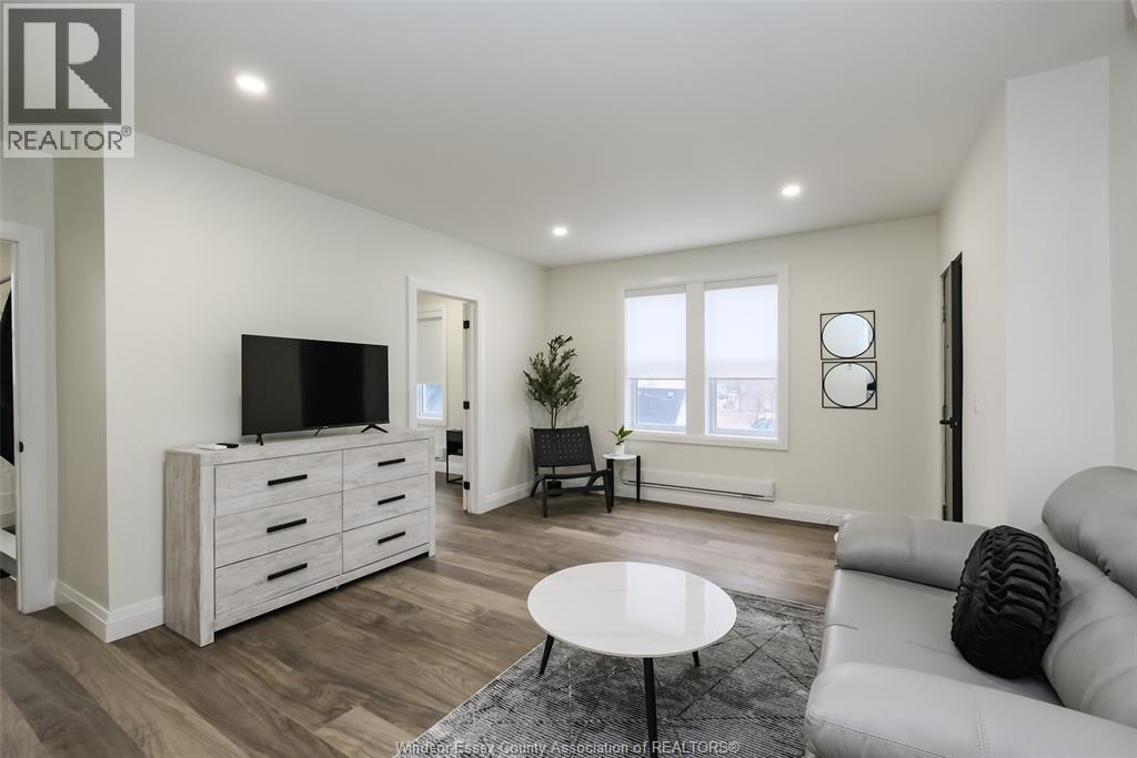 1231 Unversity Avenue Unit# 4, Windsor, Ontario  N9A 5T2 - Photo 3 - 26023437