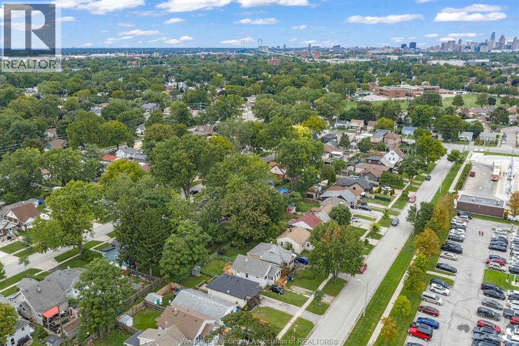 3796 Glenfield Street, Windsor, Ontario  N9C 2B2 - Photo 29 - 26023425