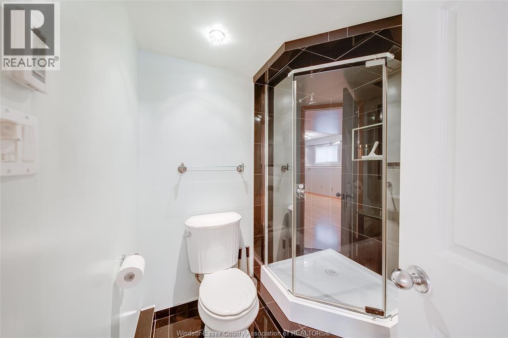 2163 Curry, Windsor, Ontario  N9B 3X5 - Photo 33 - 26023156