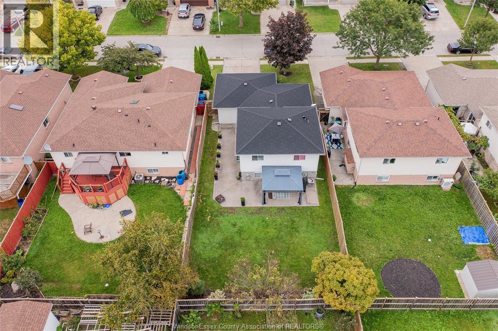 2163 Curry, Windsor, Ontario  N9B 3X5 - Photo 41 - 26023156