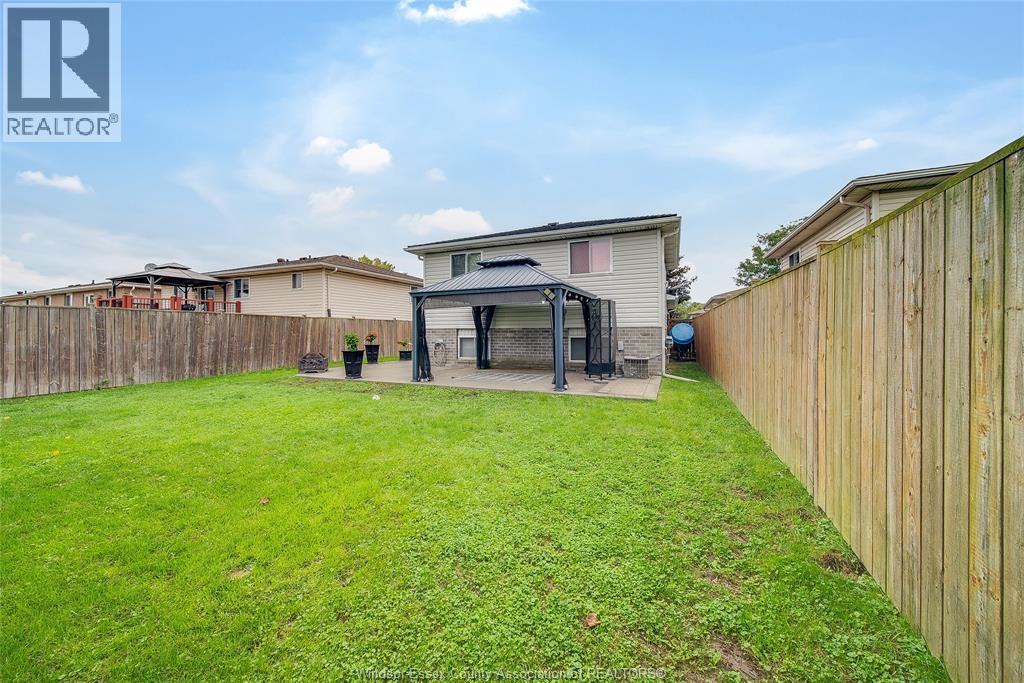 2163 Curry, Windsor, Ontario  N9B 3X5 - Photo 47 - 26023156