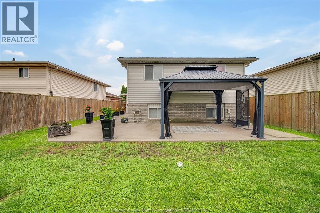 2163 Curry, Windsor, Ontario  N9B 3X5 - Photo 48 - 26023156