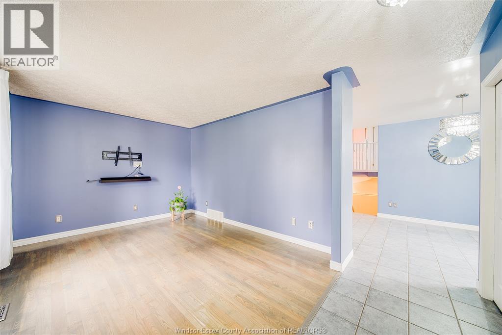 2163 Curry, Windsor, Ontario  N9B 3X5 - Photo 7 - 26023156