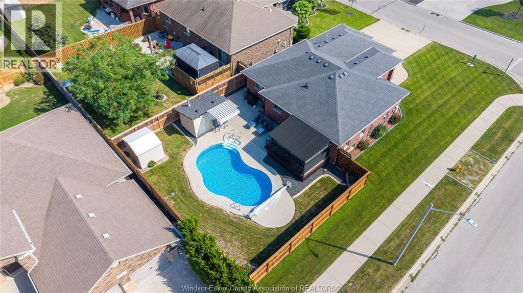 35 Marshwoods Boulevard, Kingsville, Ontario  N9Y 0A7 - Photo 6 - 26023478
