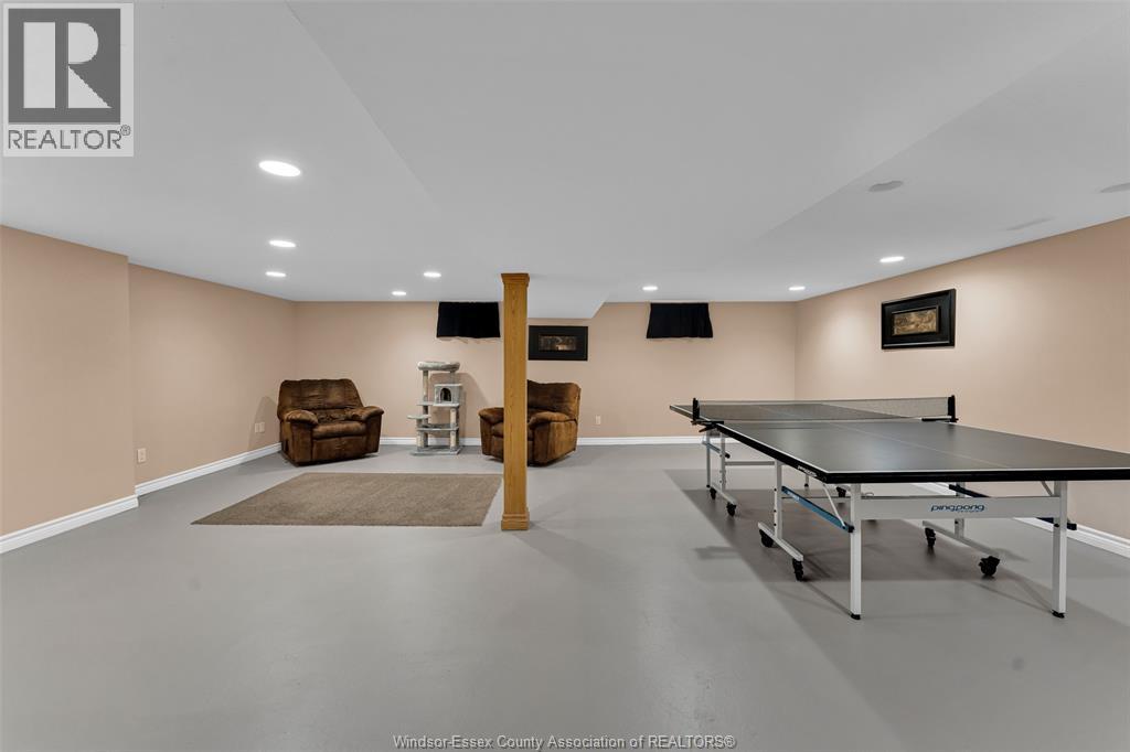 3415 Randolph, Windsor, Ontario  N9E 3E9 - Photo 21 - 26023456