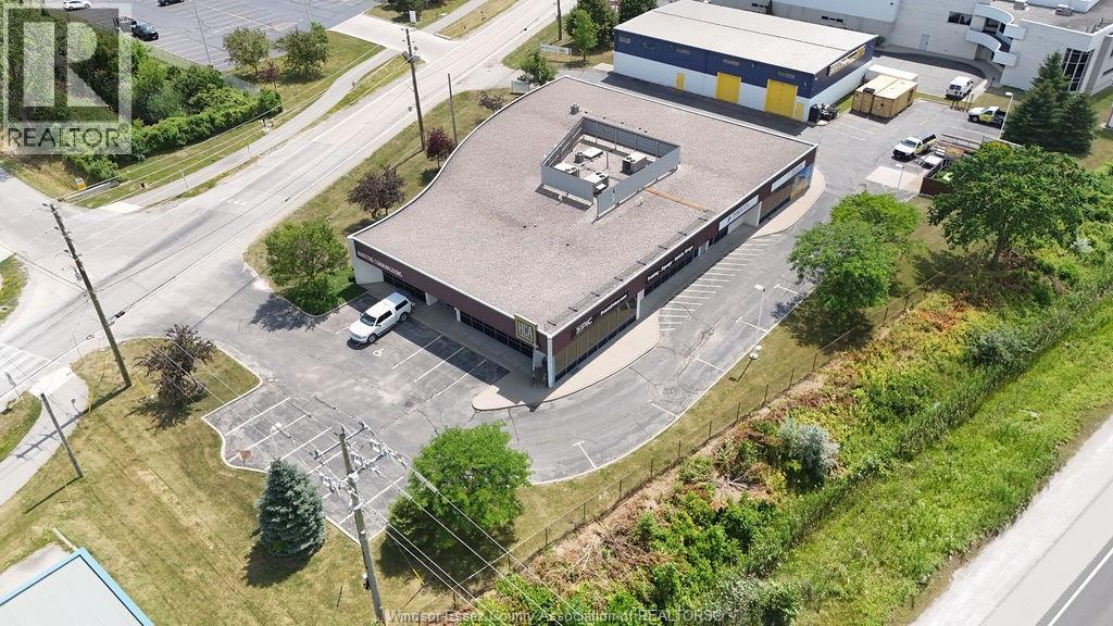 4600 Rhodes Drive Unit# #4, Windsor, Ontario  N8W 5C2 - Photo 14 - 26023487