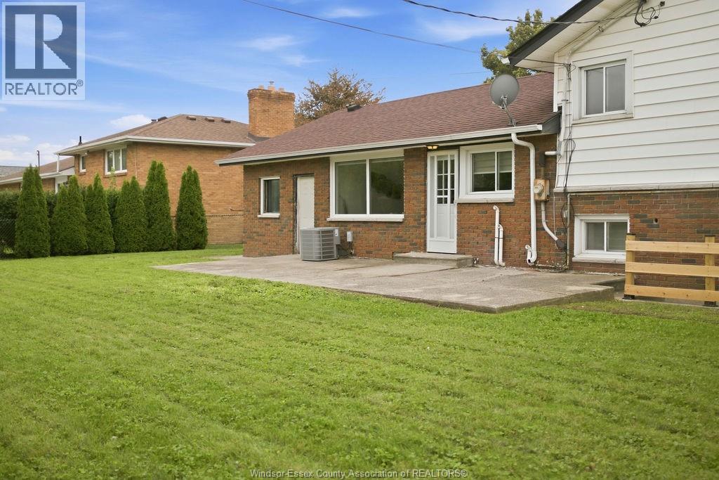 1720 Partington, Windsor, Ontario  N8W 3R8 - Photo 46 - 26023473