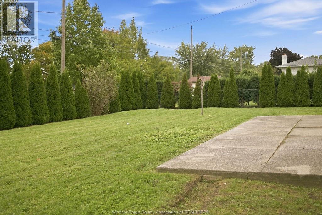 1720 Partington, Windsor, Ontario  N8W 3R8 - Photo 47 - 26023473
