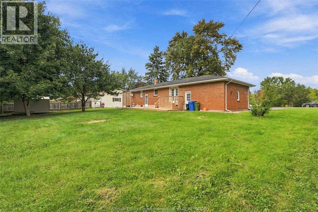 4045 Dougall Avenue, Windsor, Ontario  N9G 1X4 - Photo 29 - 26023497