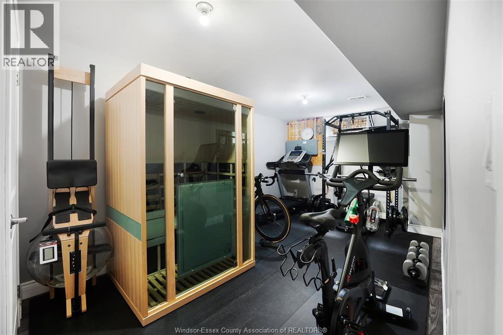 2216 Roxborough, Windsor, Ontario  N9B 0A5 - Photo 48 - 26023510