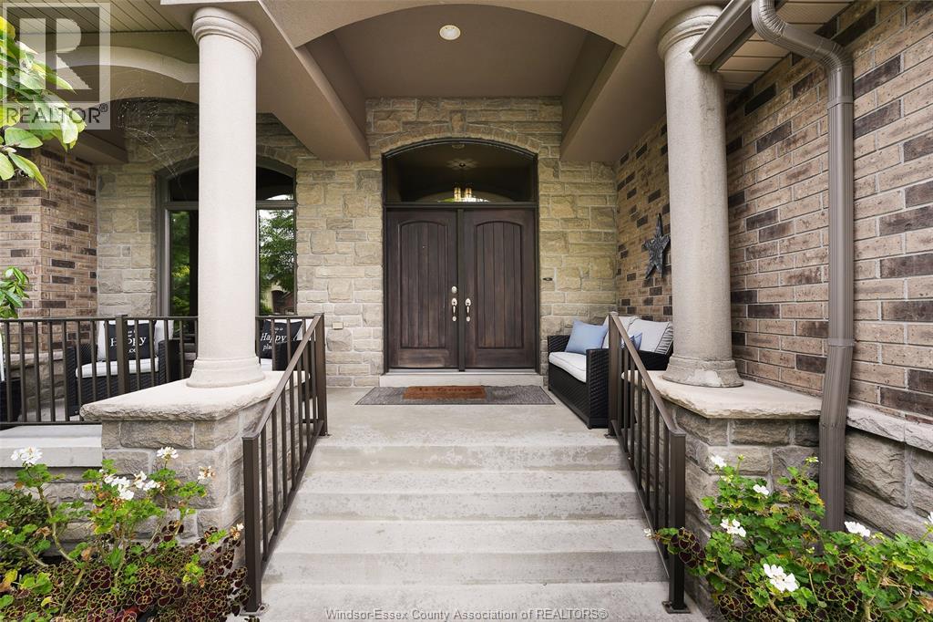 2216 Roxborough, Windsor, Ontario  N9B 0A5 - Photo 6 - 26023510