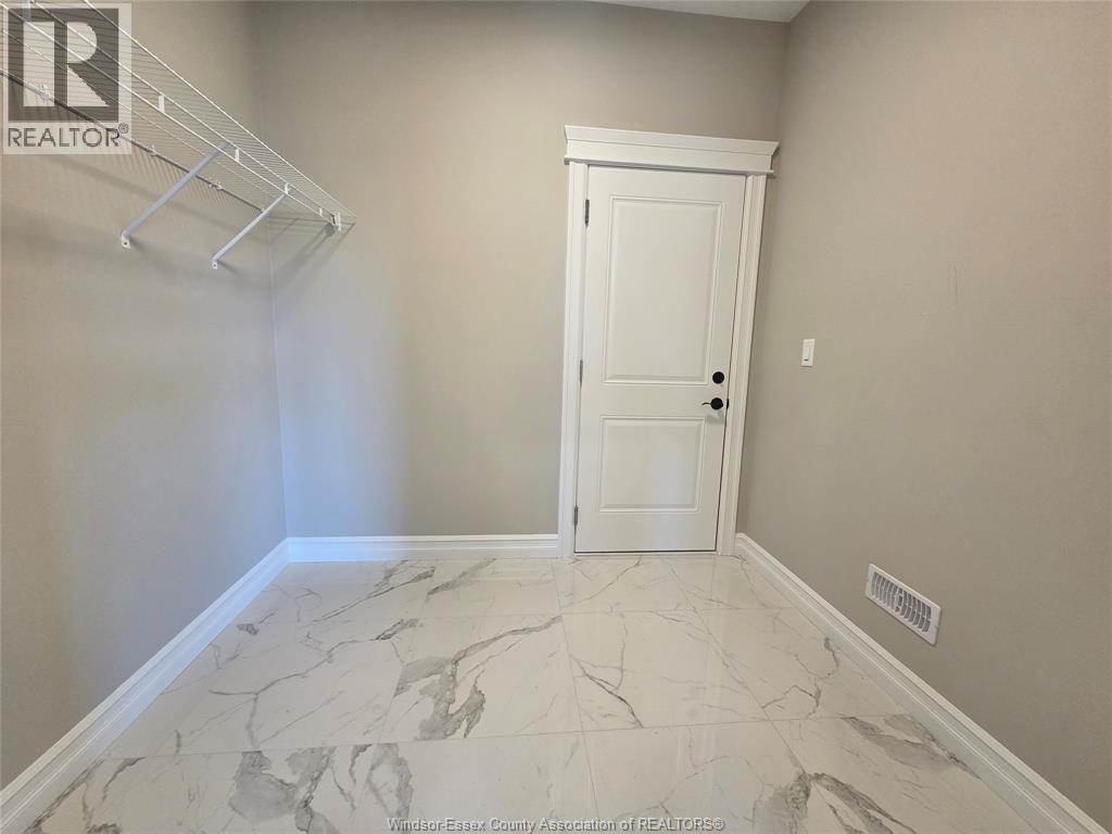 4410 Belmont, Comber, Ontario  N0R 1A0 - Photo 3 - 26023491