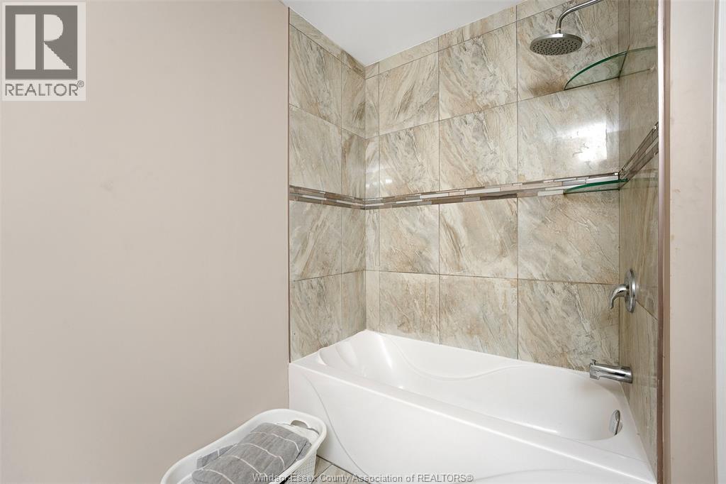 2340 Rankin Avenue, Windsor, Ontario  N8B 3V8 - Photo 24 - 26023490