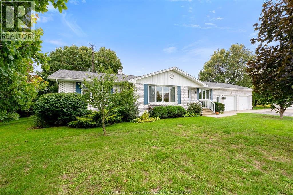 234 Essex Rd 18, Leamington, Ontario  N8H 3V5 - Photo 2 - 26023449