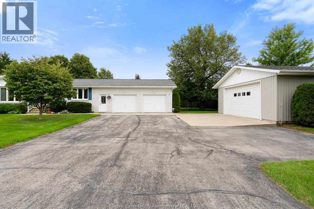 234 Essex Rd 18, Leamington, Ontario  N8H 3V5 - Photo 4 - 26023449