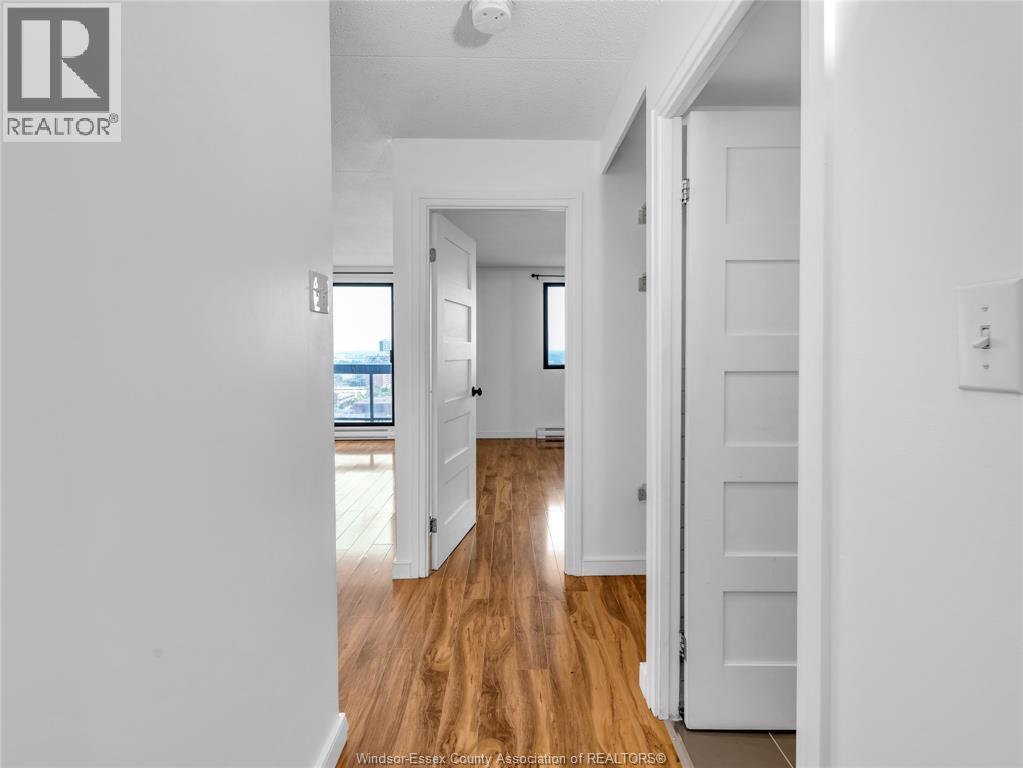 150 Park Unit# 1911, Windsor, Ontario  N9A 7A2 - Photo 2 - 26023309