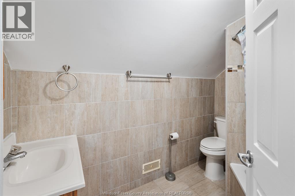 5530 St. Clair, Lakeshore, Ontario  N0R 1N0 - Photo 20 - 26023505