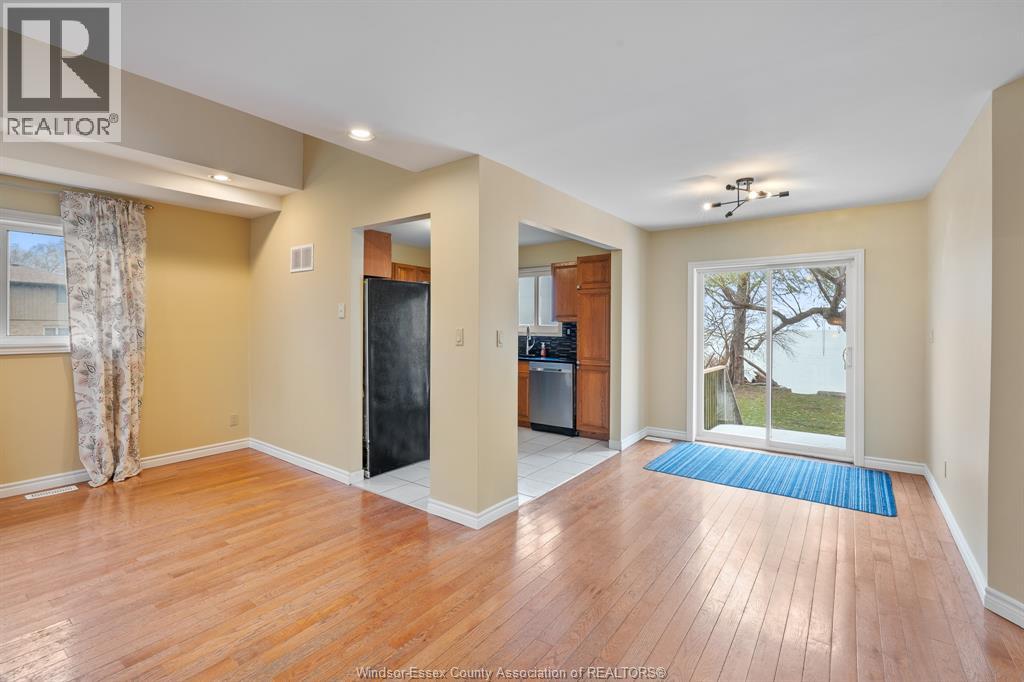 5530 St. Clair, Lakeshore, Ontario  N0R 1N0 - Photo 7 - 26023505