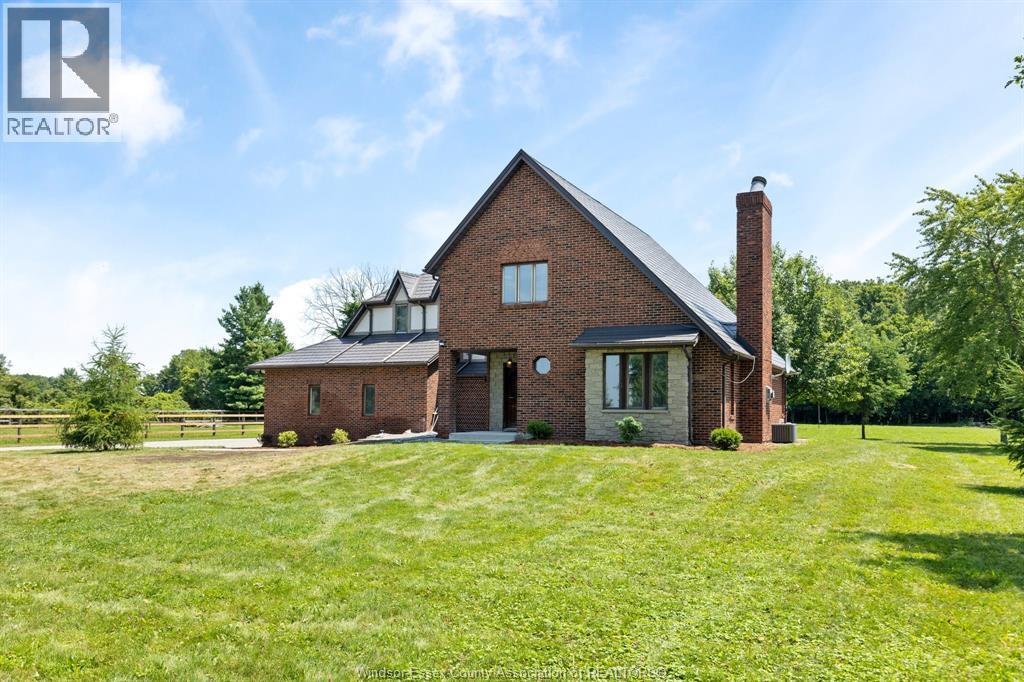 6680 CONCESSION 10, Tecumseh, Ontario
