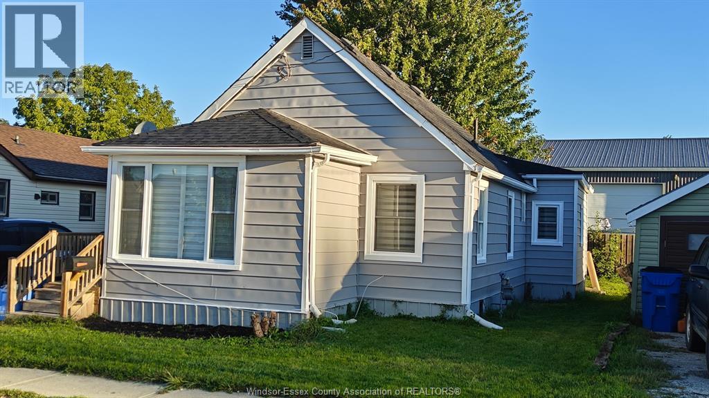 13 Wills Street, Wallaceburg, Ontario  N8A 1A1 - Photo 1 - 26023537