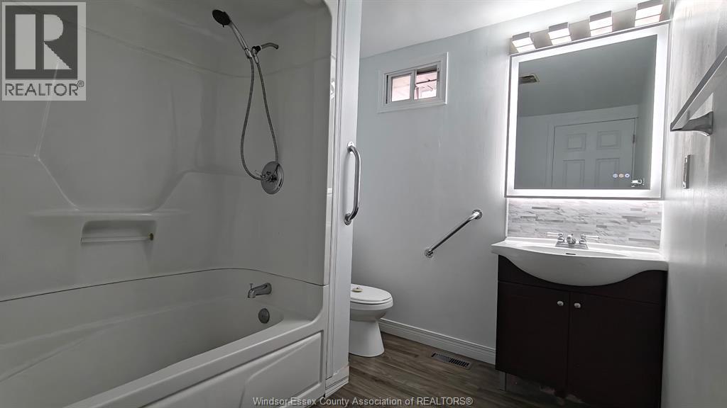 13 Wills Street, Wallaceburg, Ontario  N8A 1A1 - Photo 13 - 26023537