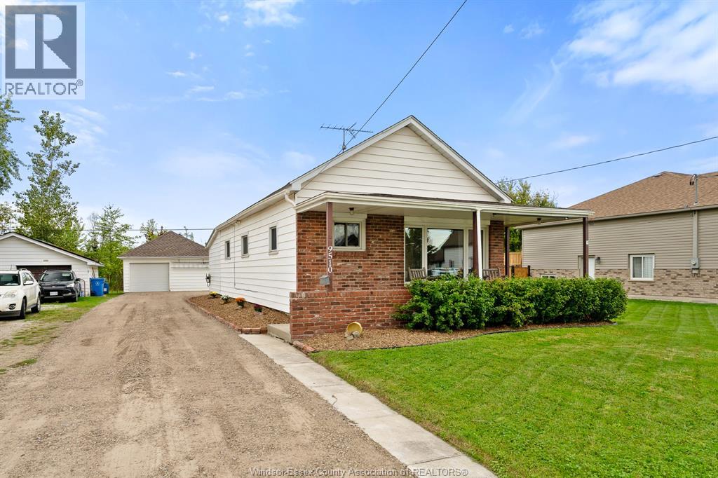 9510 Walker Road, Mcgregor, Ontario  N0R 1J0 - Photo 5 - 26023533