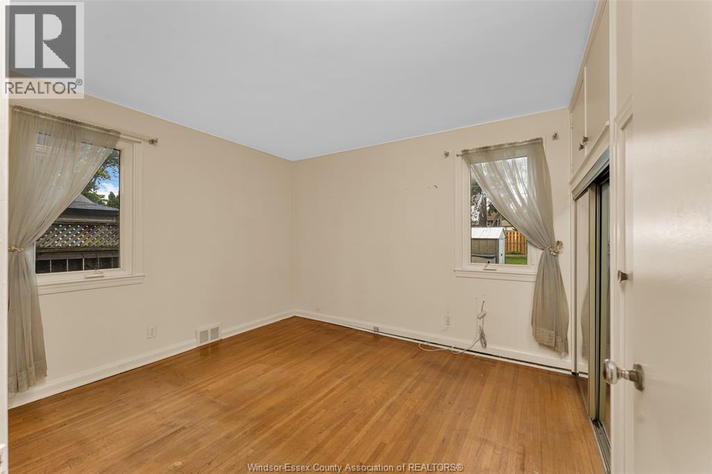 2032 Verdun, Windsor, Ontario  N8W 1P7 - Photo 19 - 26023522