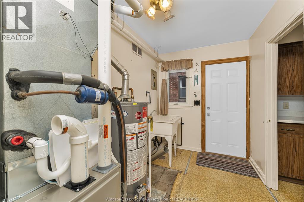 2032 Verdun, Windsor, Ontario  N8W 1P7 - Photo 21 - 26023522