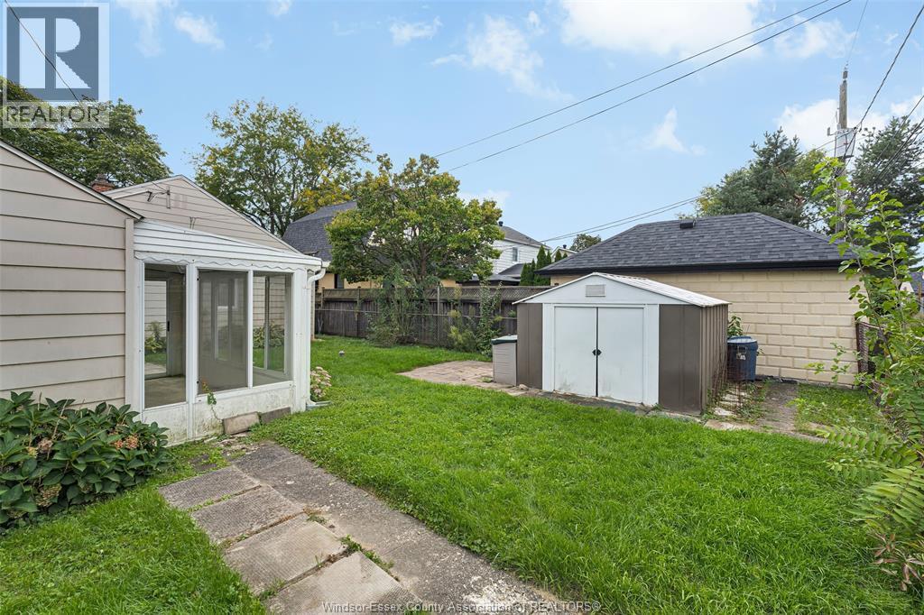 2032 Verdun, Windsor, Ontario  N8W 1P7 - Photo 23 - 26023522
