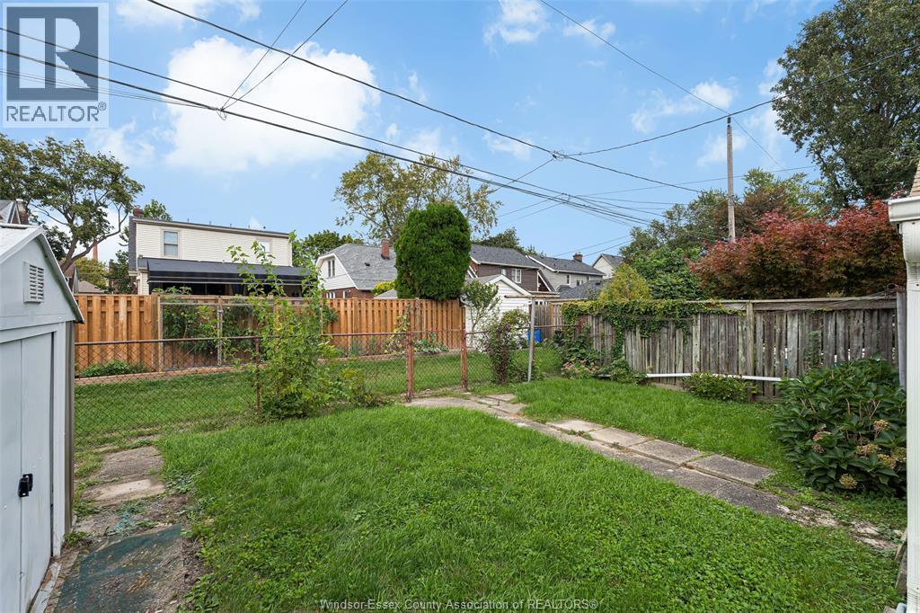 2032 Verdun, Windsor, Ontario  N8W 1P7 - Photo 25 - 26023522
