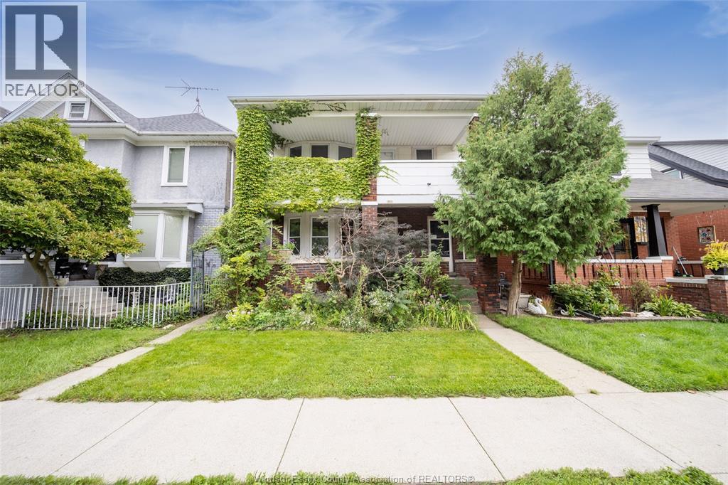 984 Windermere Road, Windsor, Ontario  N8Y 3E4 - Photo 1 - 26023535